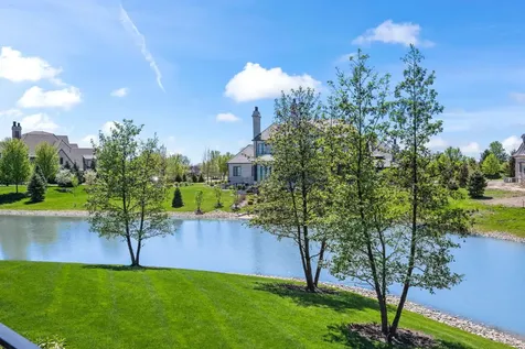 23 Enclave Court South Barrington IL 60010