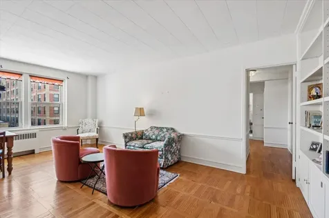 1585 Ridge Avenue Evanston IL 60201