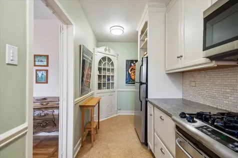 1585 Ridge Avenue Evanston IL 60201