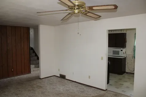15 West Rickard Drive Oswego IL 60543