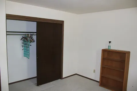 15 West Rickard Drive Oswego IL 60543