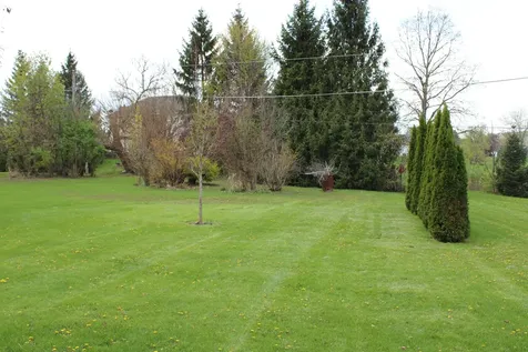 15 West Rickard Drive Oswego IL 60543