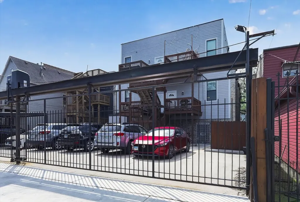 1847 North Kedzie Avenue Chicago IL 60647