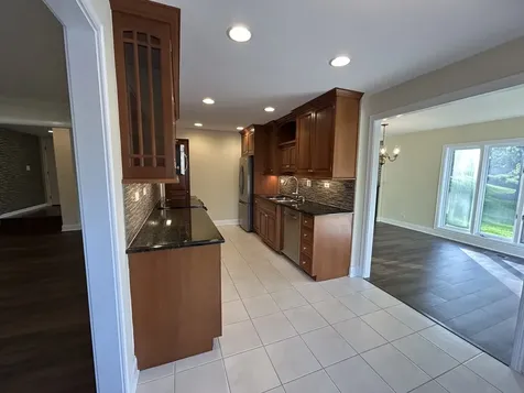 1 Oak Brook Club Drive Oak Brook IL 60523
