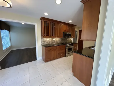 1 Oak Brook Club Drive Oak Brook IL 60523