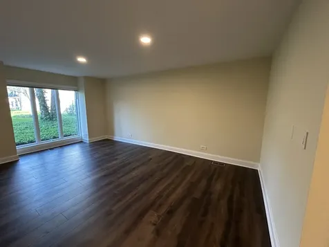 1 Oak Brook Club Drive Oak Brook IL 60523