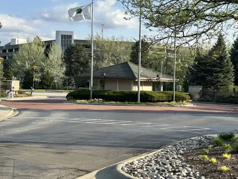 1 Oak Brook Club Drive Oak Brook IL 60523