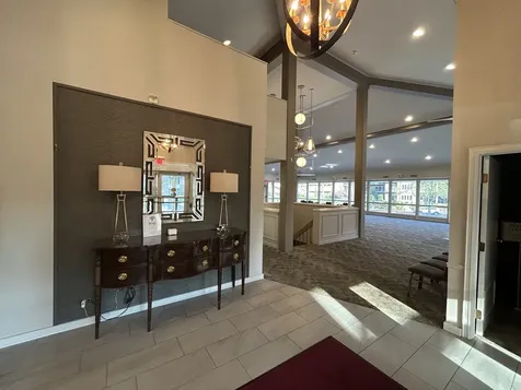1 Oak Brook Club Drive Oak Brook IL 60523