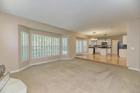 496 Bennett Drive North Aurora IL 60542