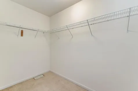 496 Bennett Drive North Aurora IL 60542