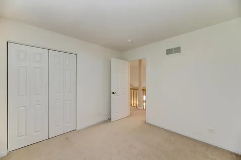 496 Bennett Drive North Aurora IL 60542