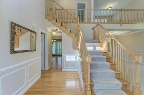 496 Bennett Drive North Aurora IL 60542