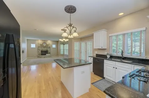 496 Bennett Drive North Aurora IL 60542