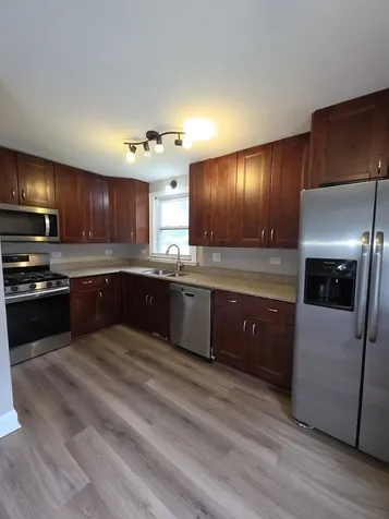 118 North Washington Street Carpentersville IL 60110