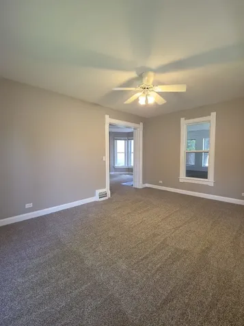 118 North Washington Street Carpentersville IL 60110