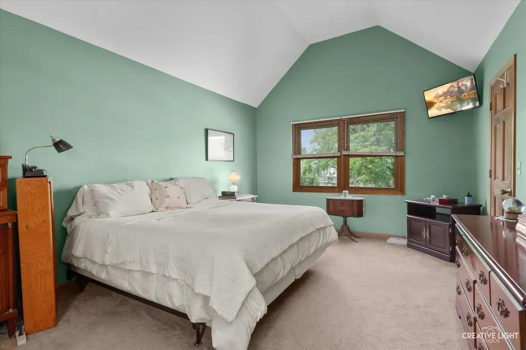 78 Forestview Lane Aurora IL 60502
