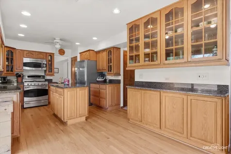 78 Forestview Lane Aurora IL 60502