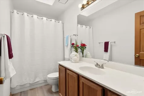78 Forestview Lane Aurora IL 60502