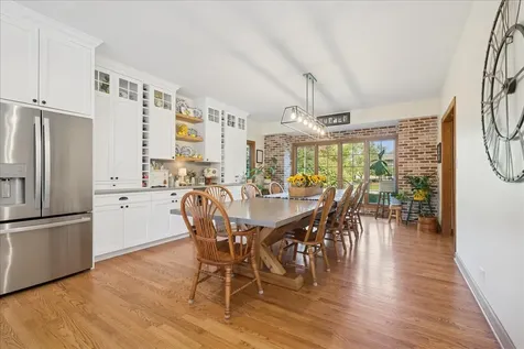 15 Mulberry Drive Hawthorn Woods IL 60047