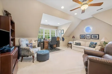 15 Mulberry Drive Hawthorn Woods IL 60047