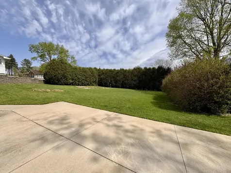 208 Hand Avenue Dixon IL 61021