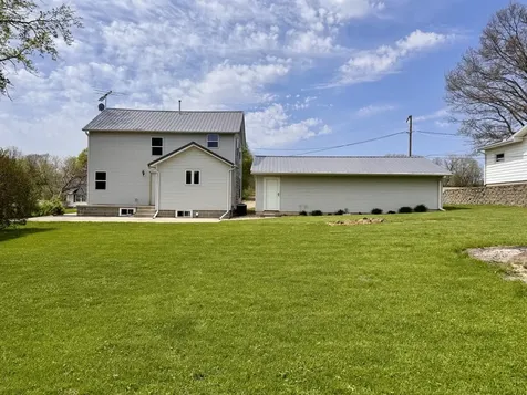 208 Hand Avenue Dixon IL 61021