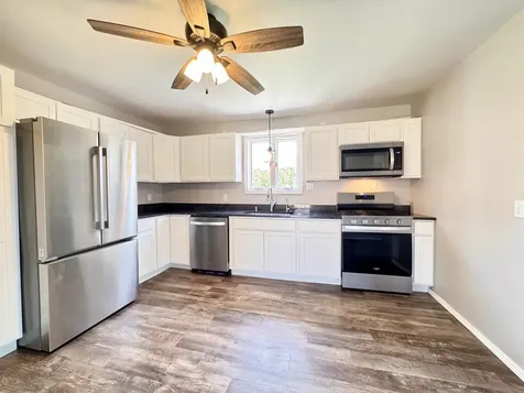 208 Hand Avenue Dixon IL 61021