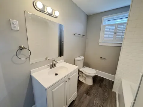 307 West 11th Street Sterling IL 61081