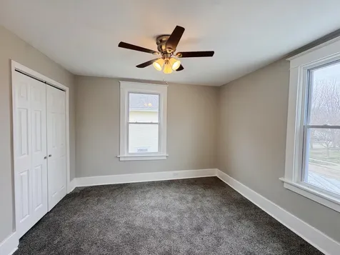 307 West 11th Street Sterling IL 61081
