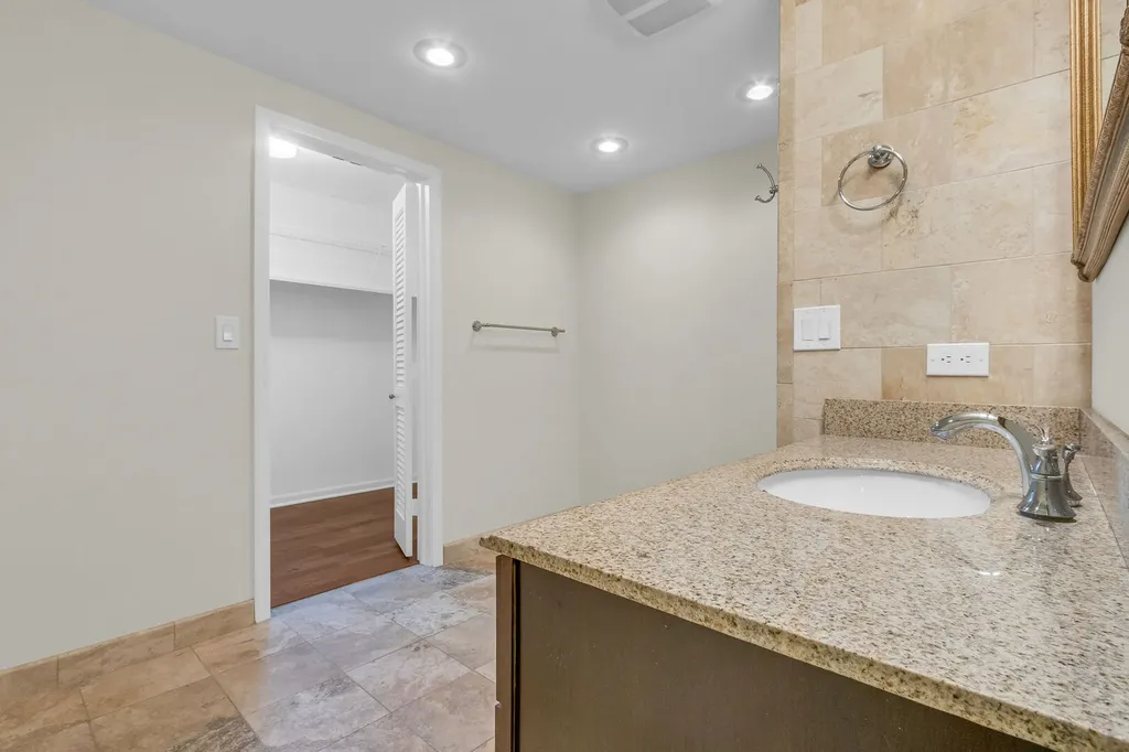 22 Park Lane Park Ridge IL 60068