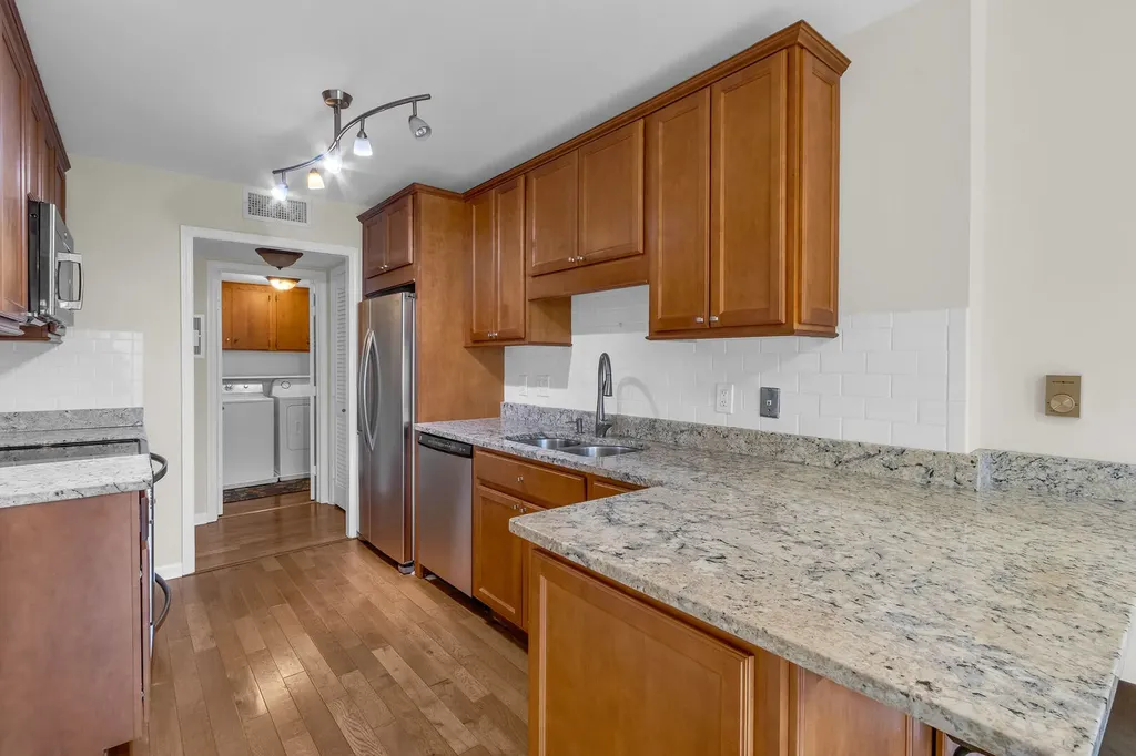 22 Park Lane Park Ridge IL 60068