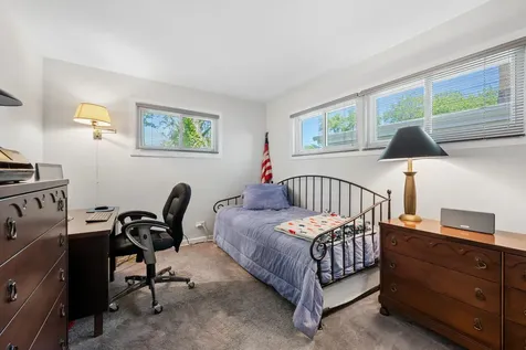 334 Southgate Drive Northbrook IL 60062
