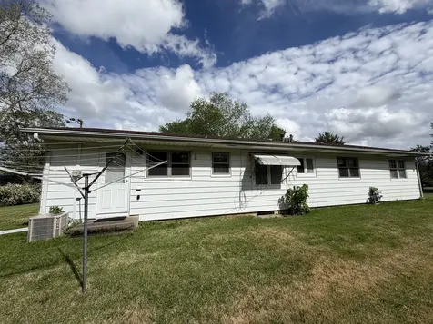 1805 Peach Street Champaign IL 61820