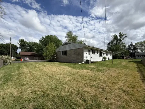 1805 Peach Street Champaign IL 61820