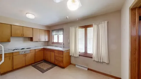 1805 Peach Street Champaign IL 61820