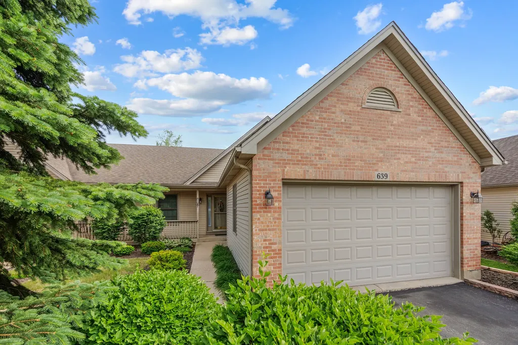 639 Hampshire Drive Hampshire IL 60140