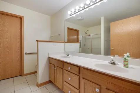 639 Hampshire Drive Hampshire IL 60140