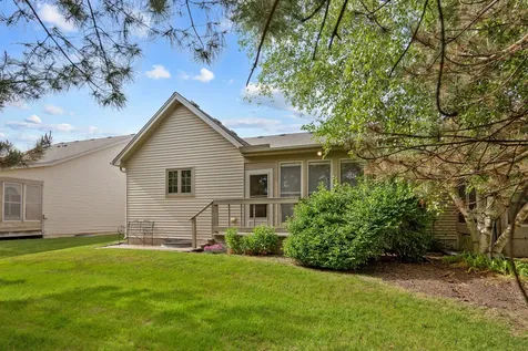 639 Hampshire Drive Hampshire IL 60140