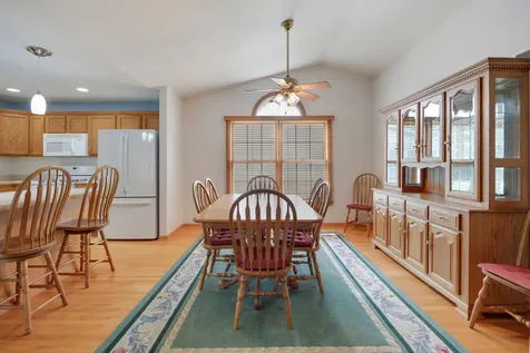 639 Hampshire Drive Hampshire IL 60140
