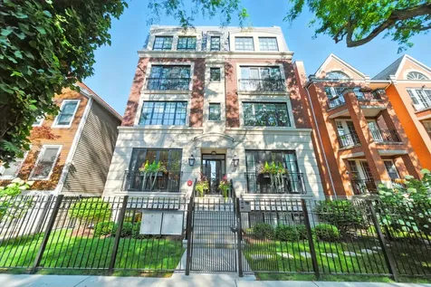 1733 North Mohawk Street Chicago IL 60614