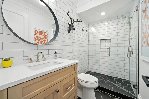 1733 North Mohawk Street Chicago IL 60614