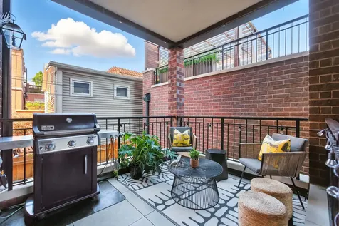 1733 North Mohawk Street Chicago IL 60614