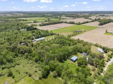 37215 Darby Road Custer Park IL 60481