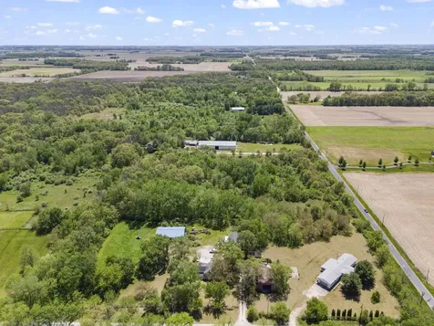 37215 Darby Road Custer Park IL 60481
