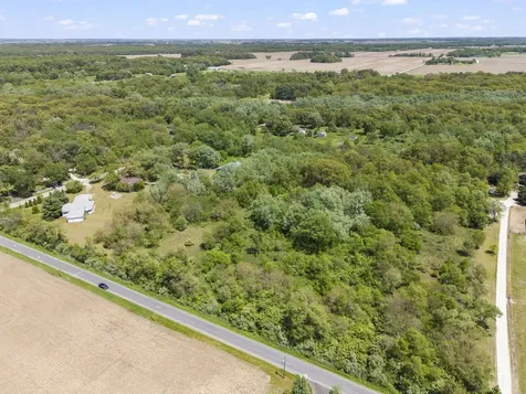 37215 Darby Road Custer Park IL 60481