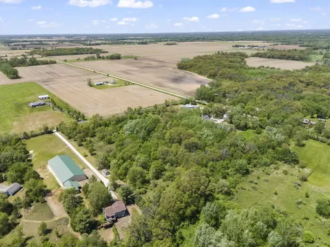 37215 Darby Road Custer Park IL 60481