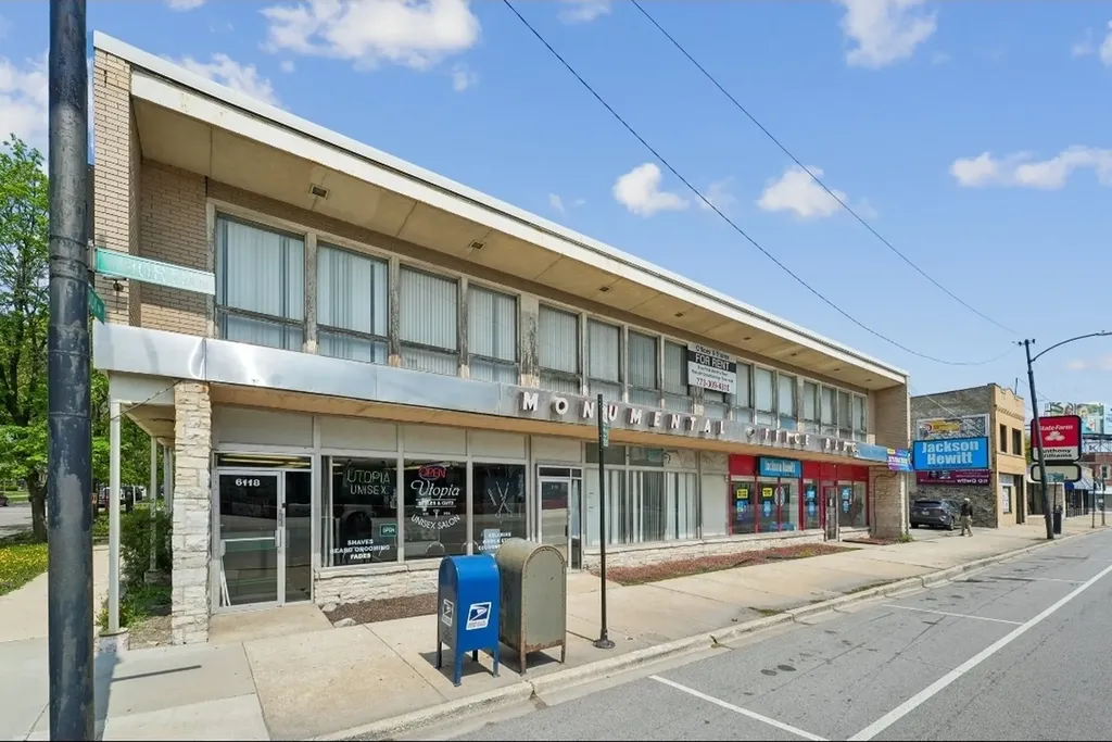 6114 West North Avenue Chicago IL 60639