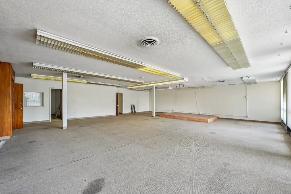 6114 West North Avenue Chicago IL 60639