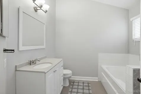 3044 Waters Edge Circle Aurora IL 60504