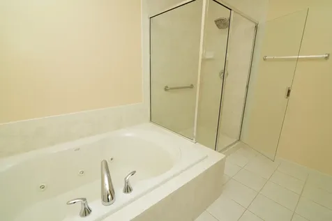 205 Taylor Court Buffalo Grove IL 60089